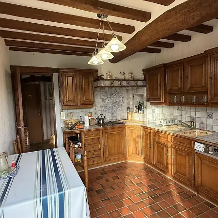 Maison Normande Authentique De 180 M2 Avec Un Grand Jardin Et Proche De La Néville