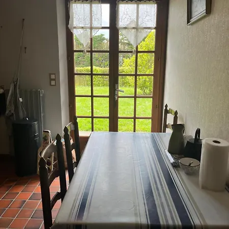 Maison Normande Authentique De 180 M2 Avec Un Grand Jardin Et Proche De La * Néville